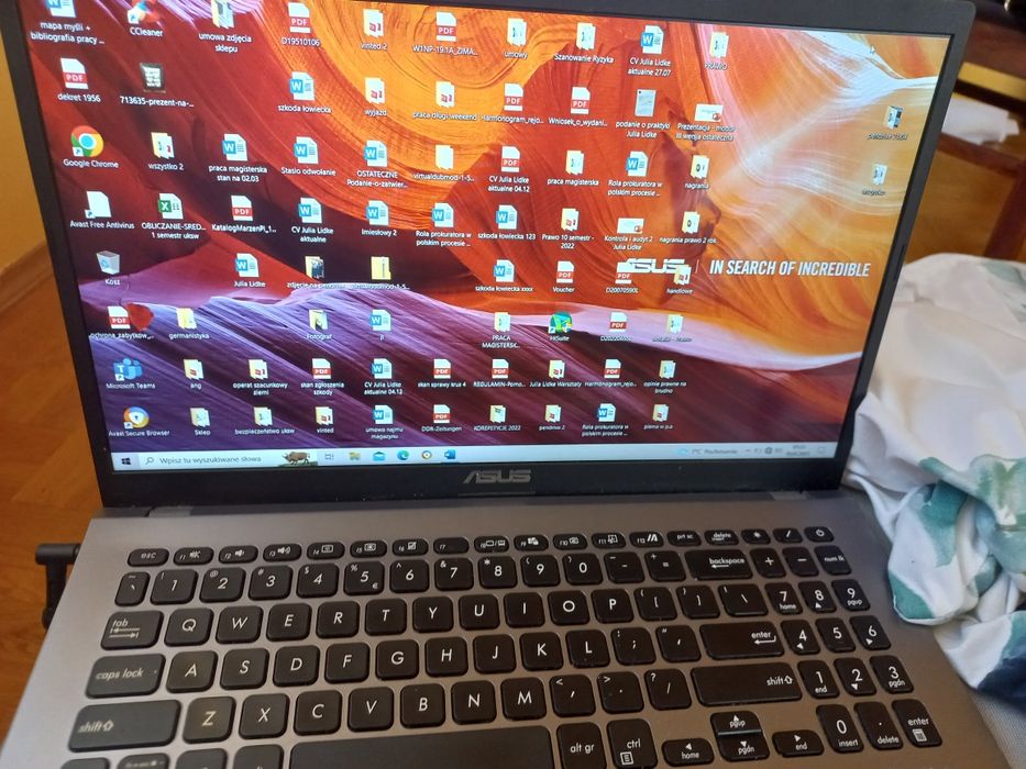 Laptop ASUS X509JA-BQ24 plus 5 gratisów