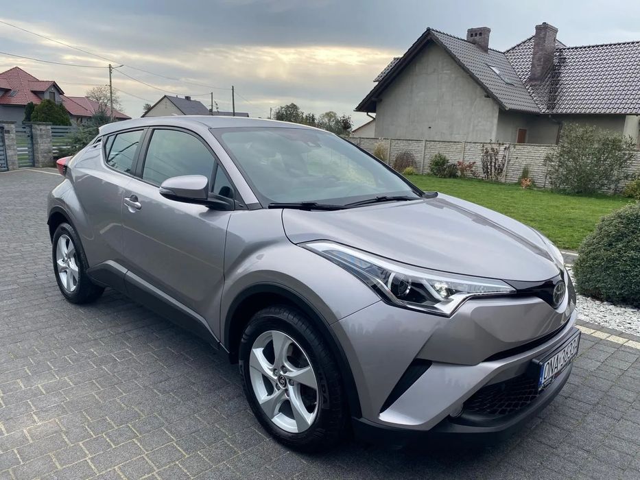 Toyota C-HR | 52 450 km | Bardzo dobry | 1,2 Benzyna