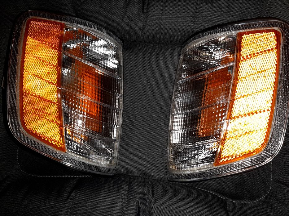 Повороти Mercedes Benz w124 USA ціна за комплект!