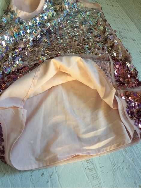 Святкова сукня (нарядное платье) у пайєтках на 4-6 р. + болеро