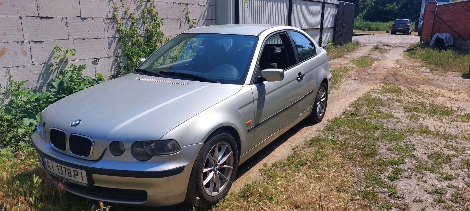 Продам BMW е46 компакт