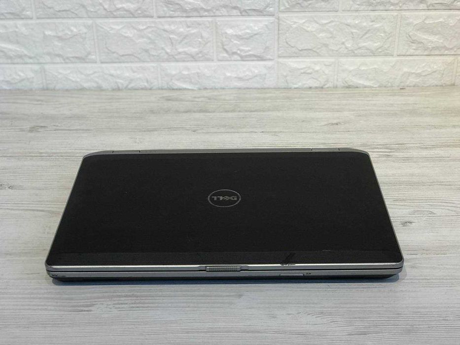 Продам гарний ноутбук Dell e6530  DDR 500 Gb ще на гарантії