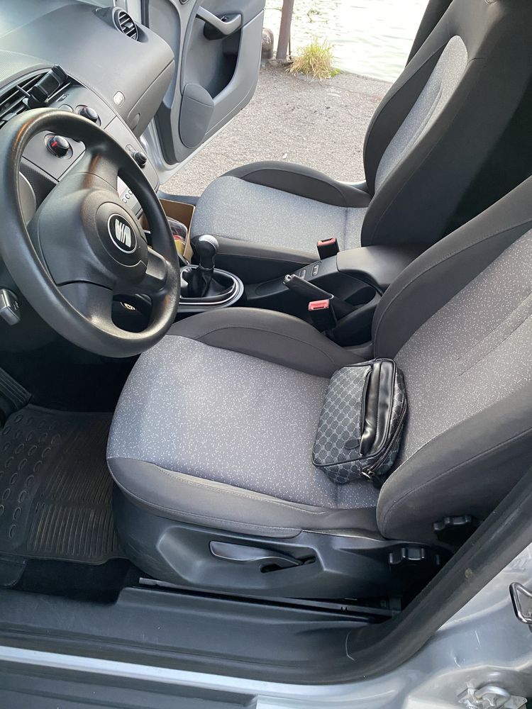 Seat Altea, 1.6 газ/бенз, кондиционер, переоформление