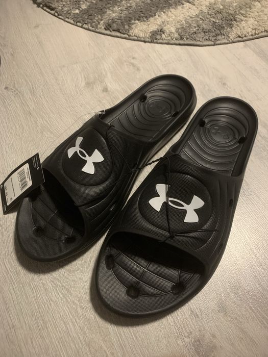 Тапкі шльoпанці under armour