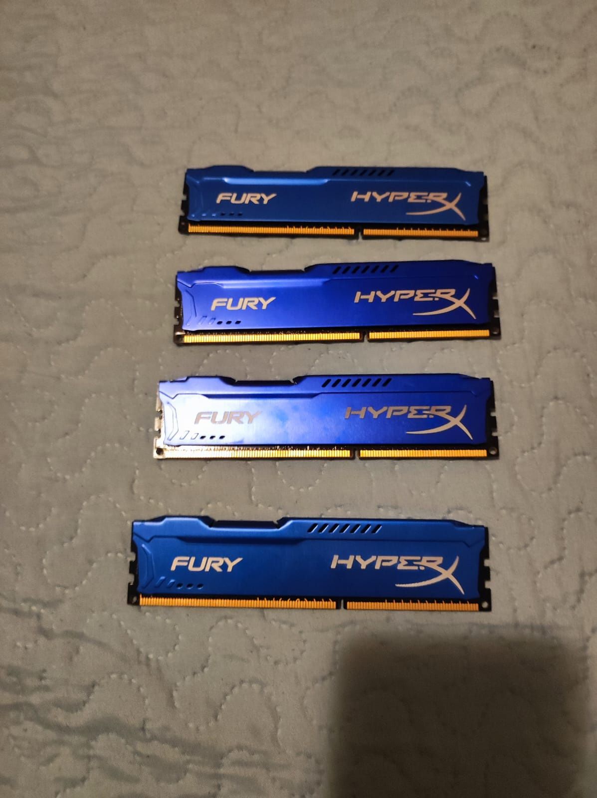 4x HyperX Fury RAM DDR3  4gb 1600mhz