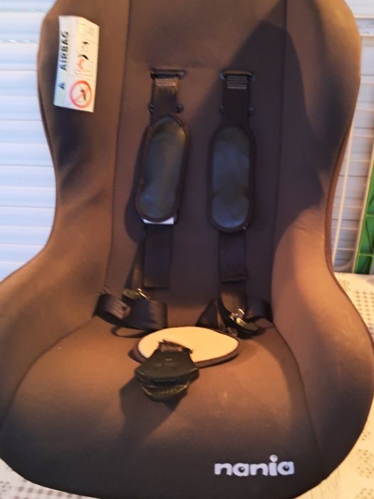 Cadeira auto de bebé