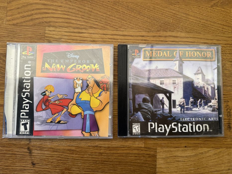 Ruskie tłoki PS1 Playstation PSX Medal of Honor The Emperors New Groov