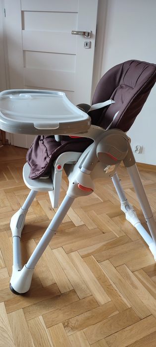 Krzesełko do karmienia dziecka