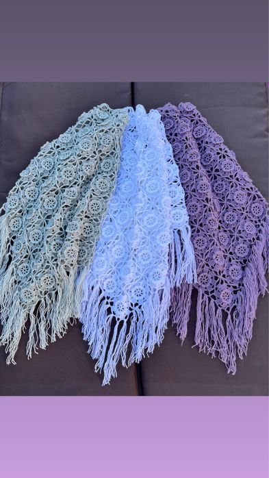 Шаль вʼязана гачком, ручна робота