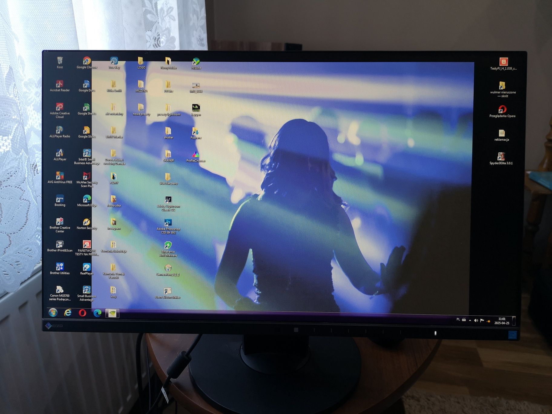 Komputer stacjonarny, monitor Eizo!!!