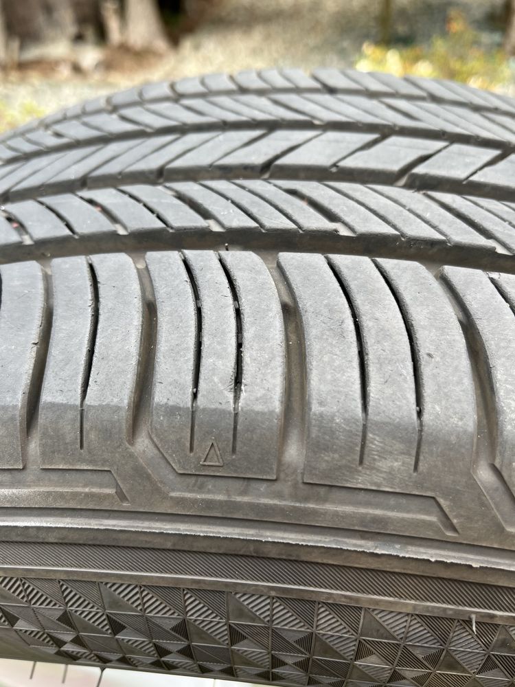 2 Opony Kumho Crugen 235/60 18