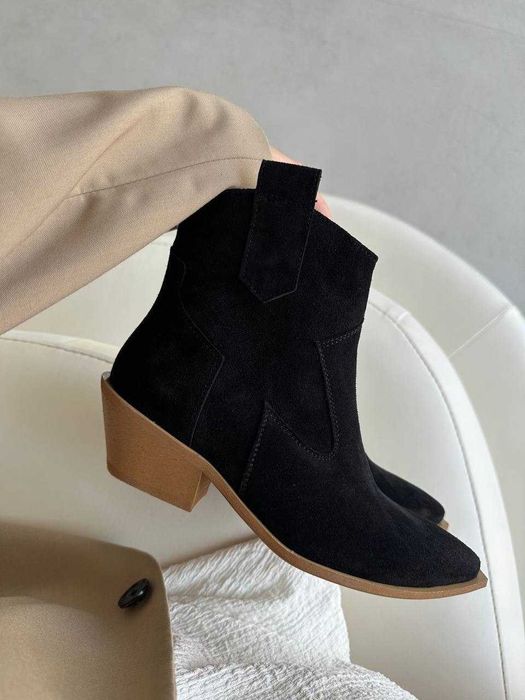 Козаки чорні замшеві 38 40