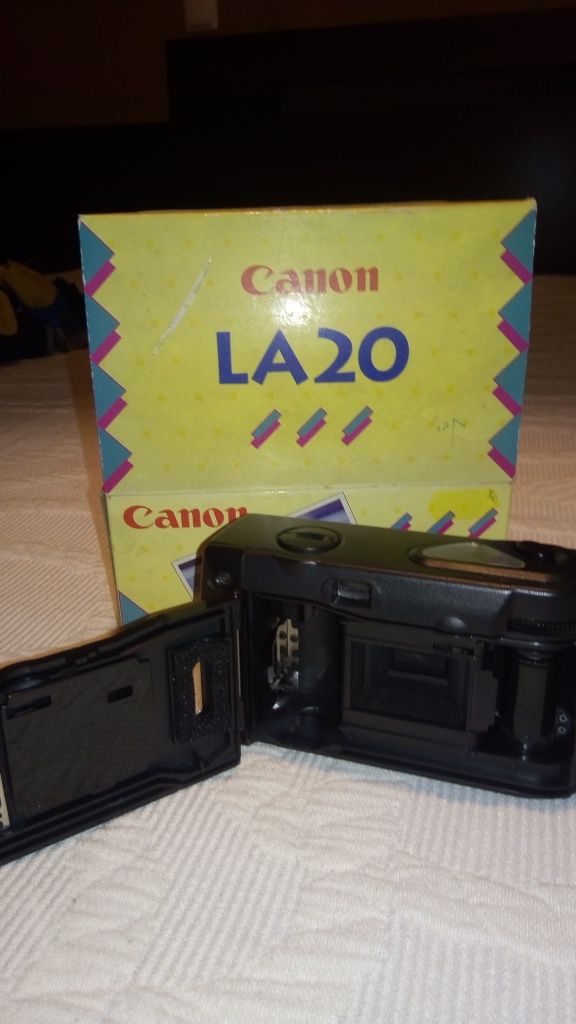 Máquina Fotográfica Canon La20 35mm