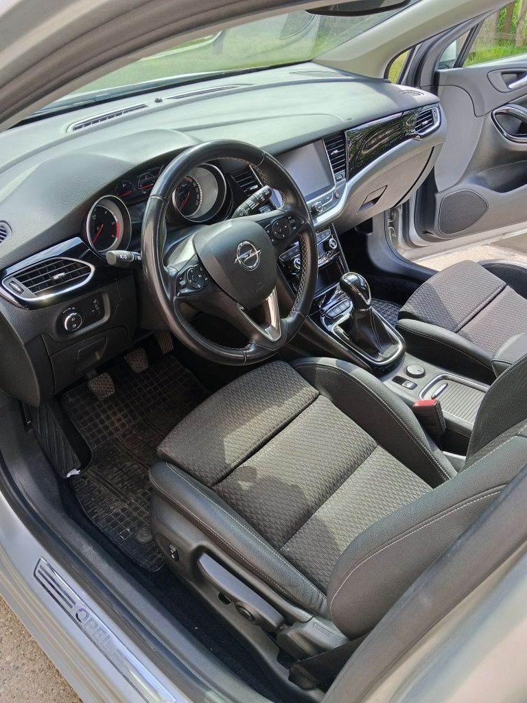 Opel Astra k sports tourer+