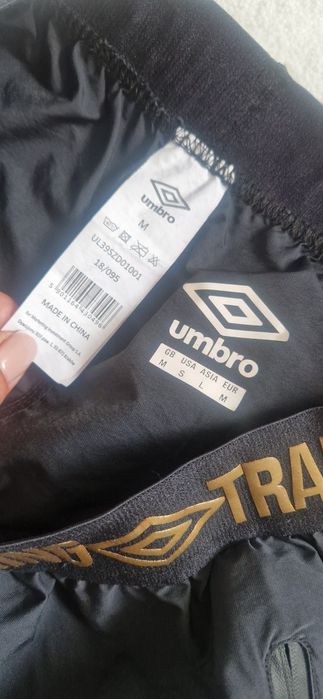 Spodenki szorty sportowe damskie UMBRO r.38 M