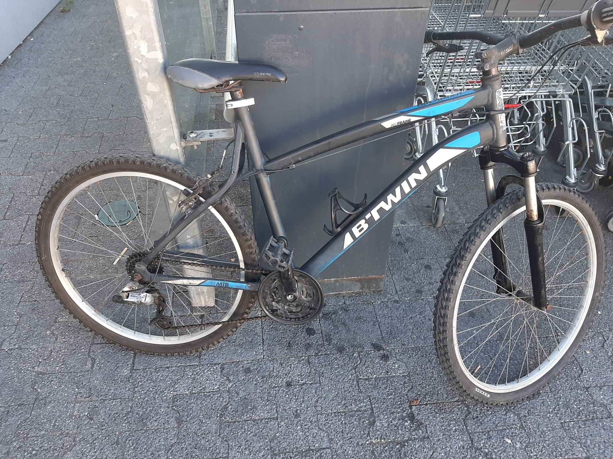 Vendo bicicleta montanha btwin roda 26