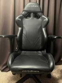 Игровое кресло DXRacer G Series D8100