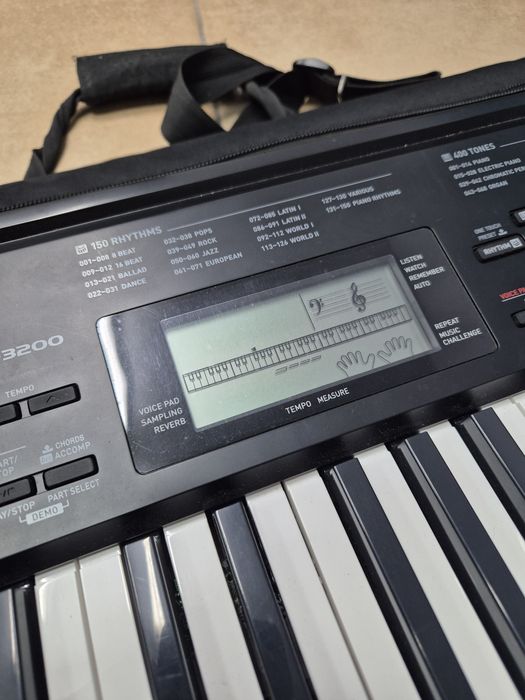 Casio CTK-3200 + pokrowiec Canto Keyboard Bag 100 — świetny zestaw