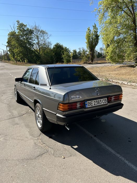 190-й Мерседес w201