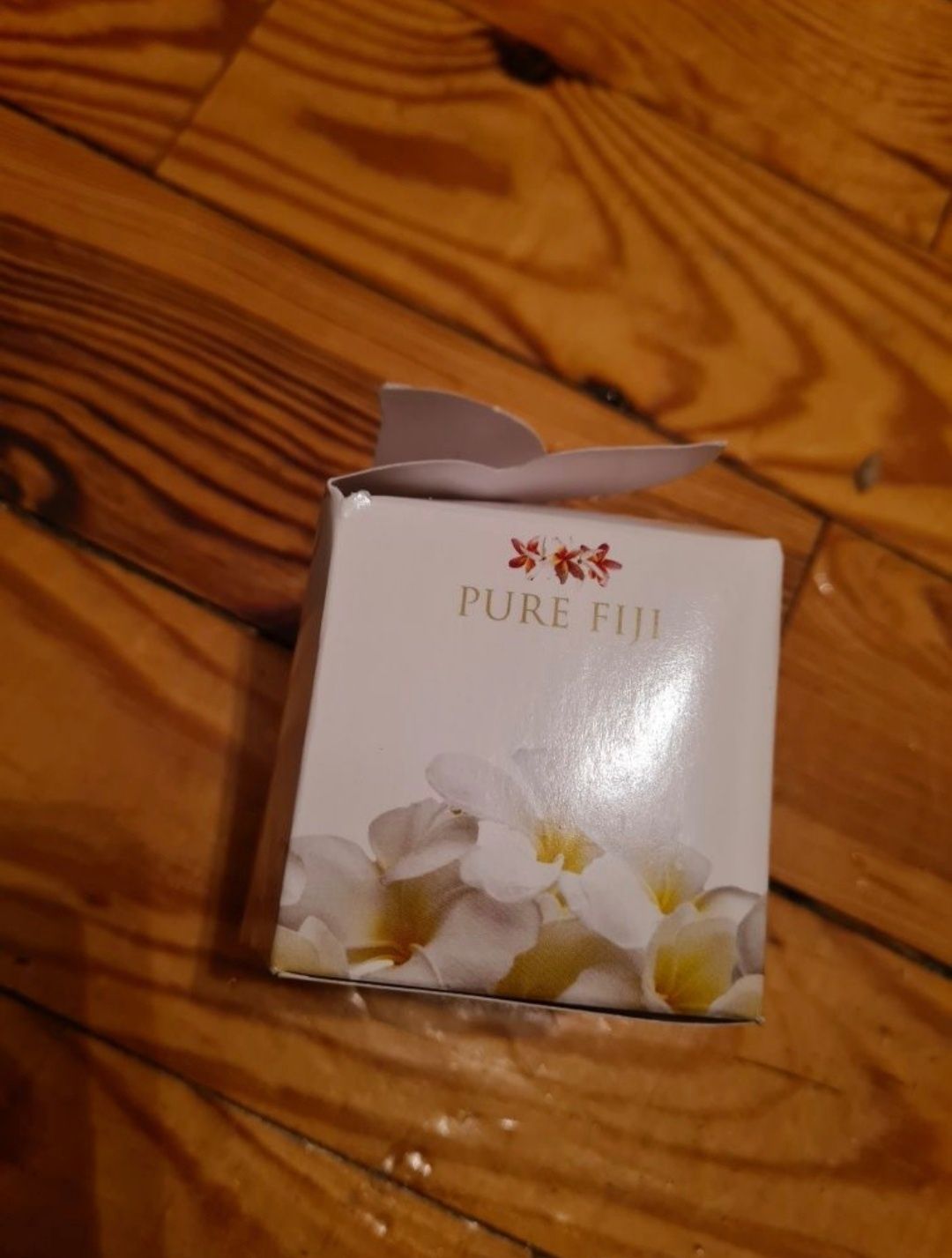 balsam maslo do ciala Pure Fiji
z wyspy Fiji kolekcja specjalna