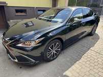Lexus ES 300h Business Edition 2023. Rej. 01.2024. Plus opony zimowe.