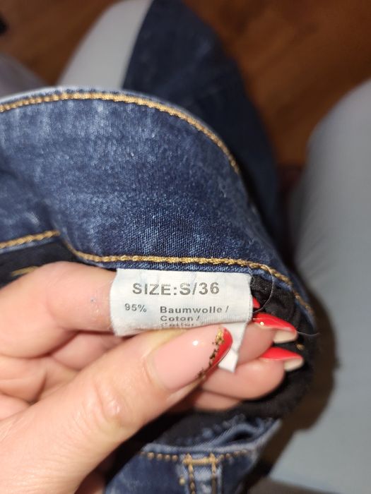 Jeansy damskie w rozmiarze 36