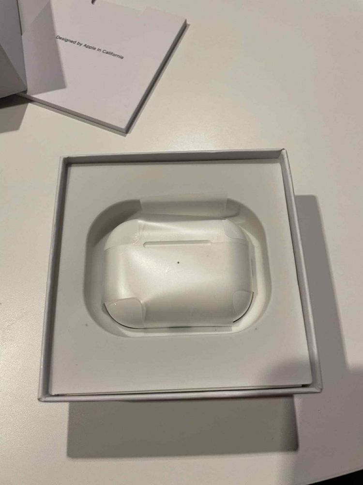 Słuchawki dokanałowe APPLE AirPods Pro II ANC Biały (Etui z USB-C)