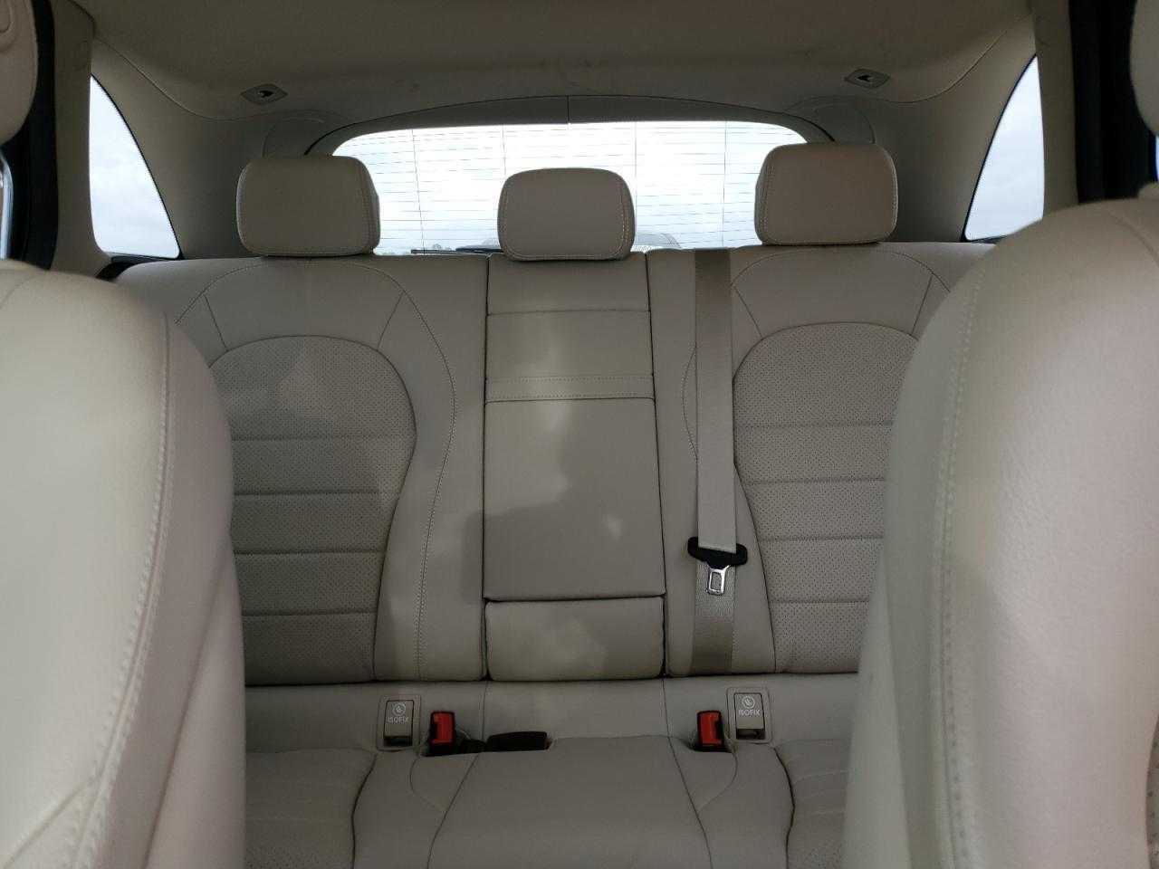 Mercedes-Benz GLC-Class 2022
