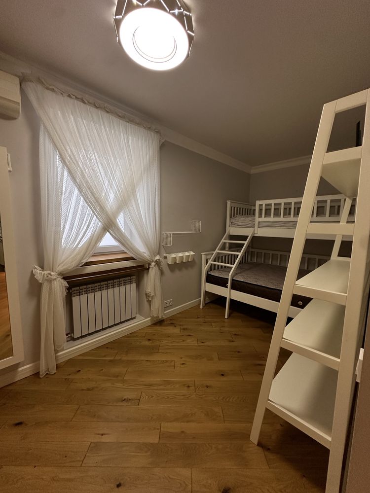 Сдам 2 кк квартиру студию центр