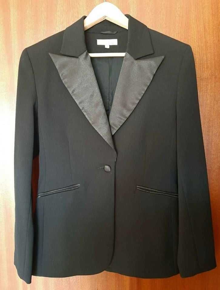 Blazer preto estilo smoking