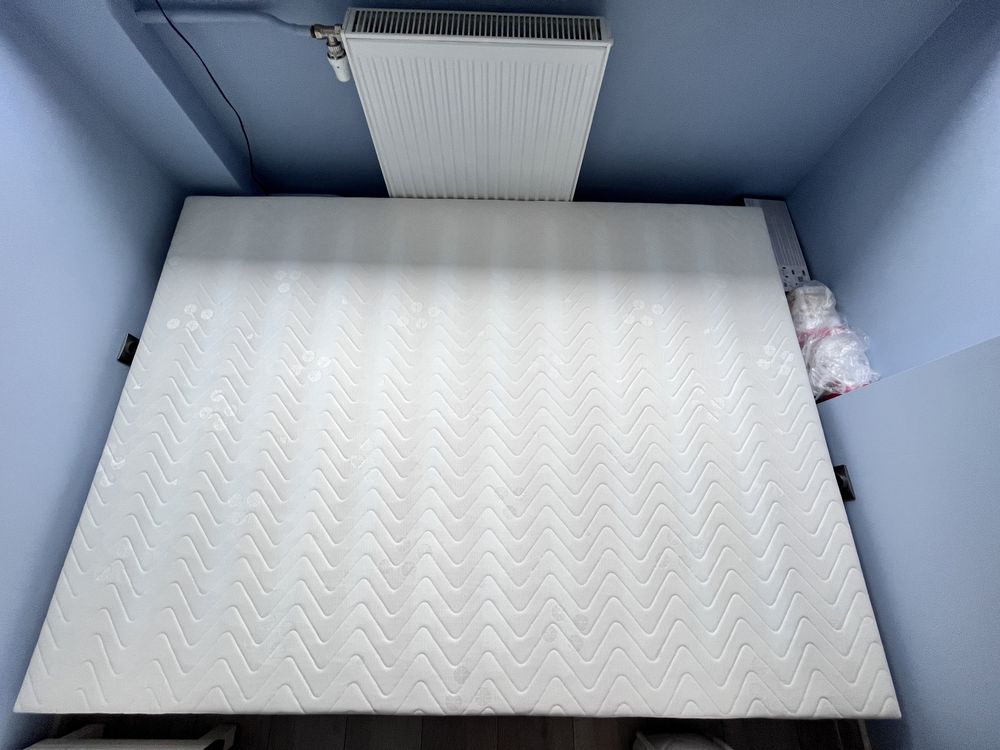 Stelaż DREAMEA pod materac 140x190 cm
