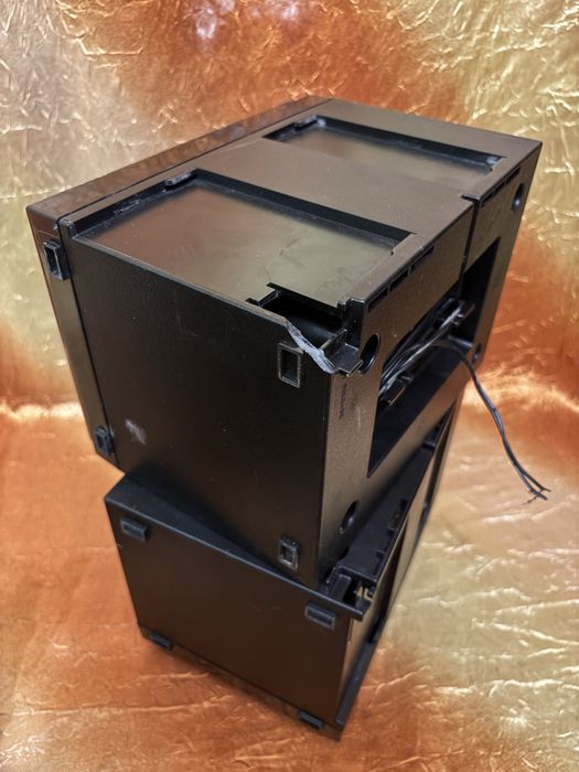 Касетний магнітофоні*Sanyo WM 227 Lo*Sanyo concert series C 33*W20.*