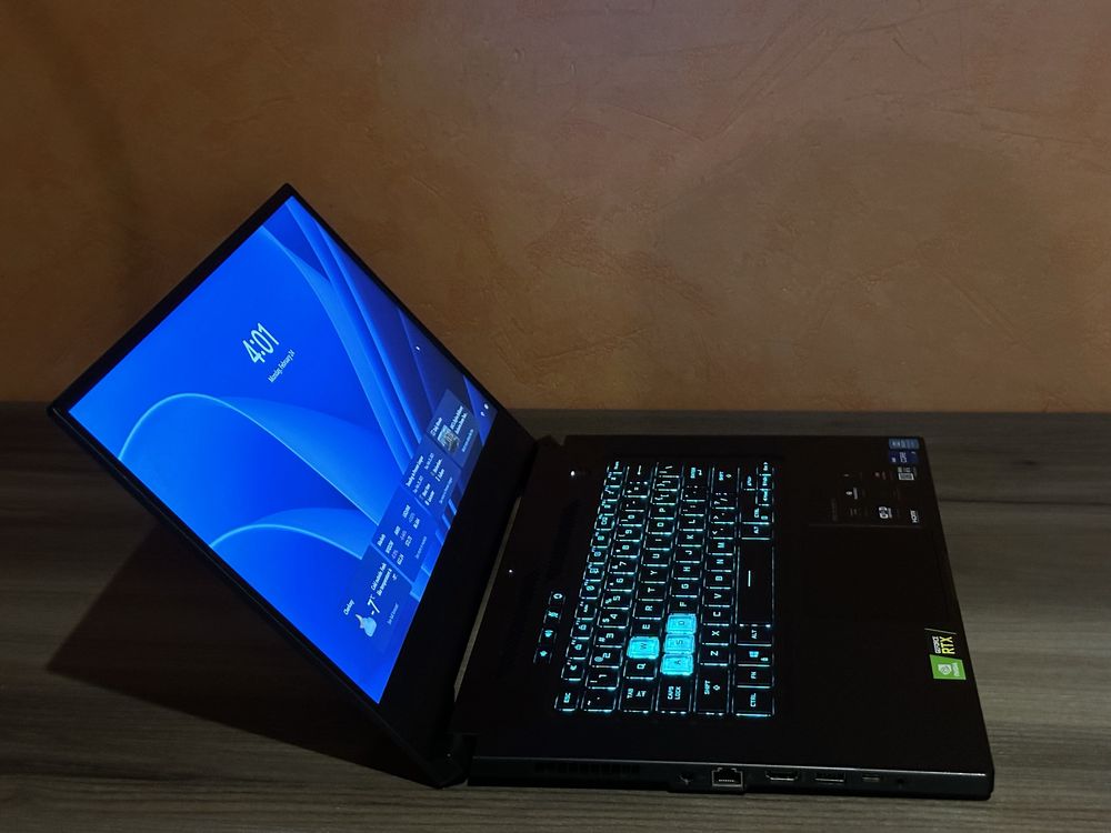 Ігровий Asus TUF Dash F15(Core i7/RTX3060/512/16/144hz ips)