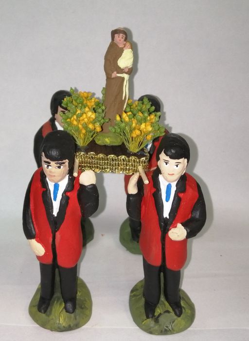 Figuras de presépio dos Açores