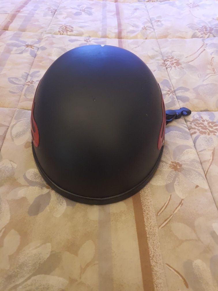 Capacete tipo penico