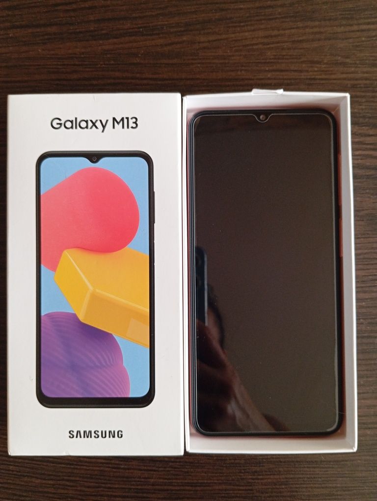 Smartfon Samsung Galaxy M13