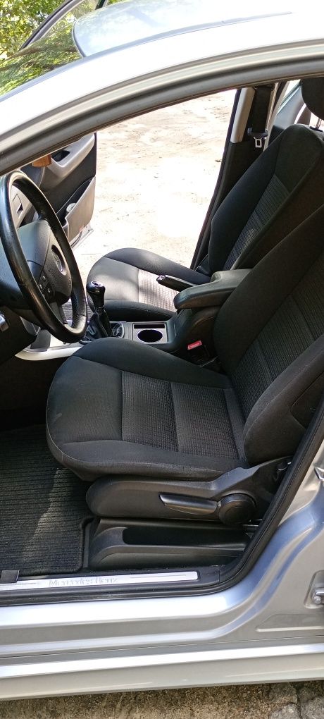 Mercedes B klasa W245. 2006 rok