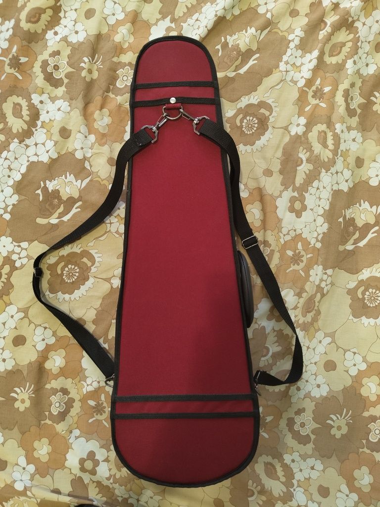 Продам чехол на скрипку размер 1/2