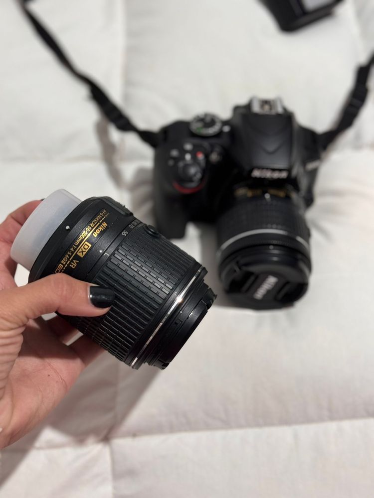 Máquina fotográfica Nikon D3400