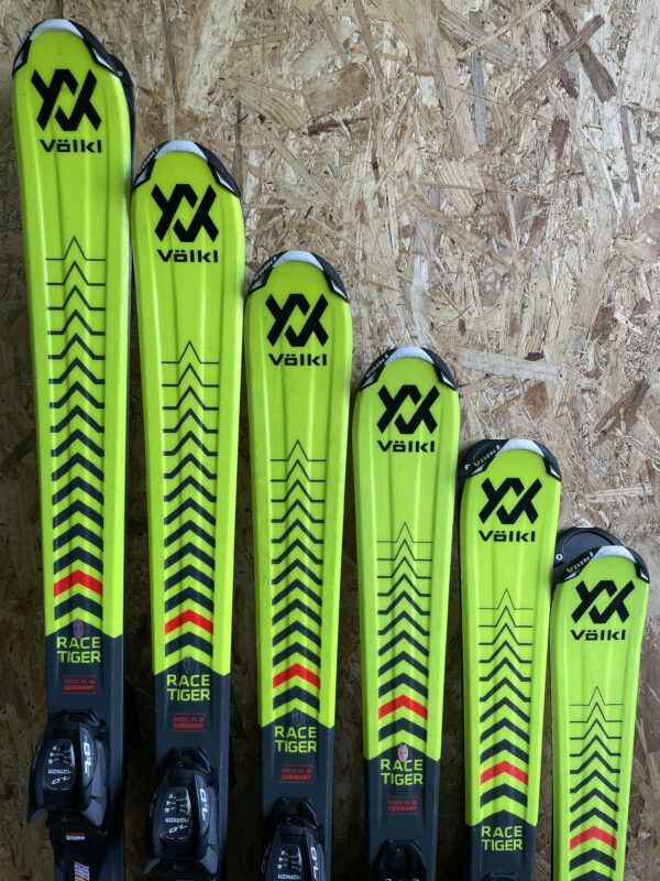 Volkl Racetiger JR 2023 | 110, 120, 130, 140, 150, 160 cm.