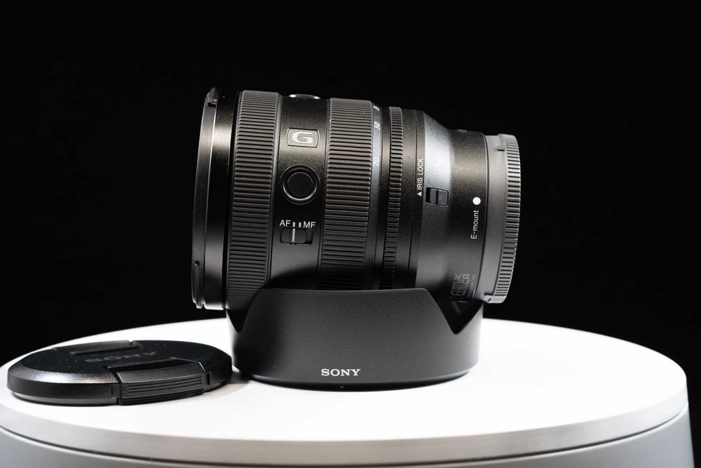 Objetiva Sony 20-70 F4