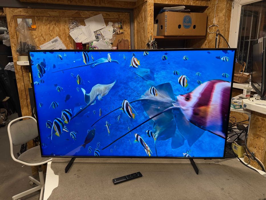 Telewizor Samsung LED UE50AU8002 50Cali 4K Smart Tizen DVBT2 HBO Wada