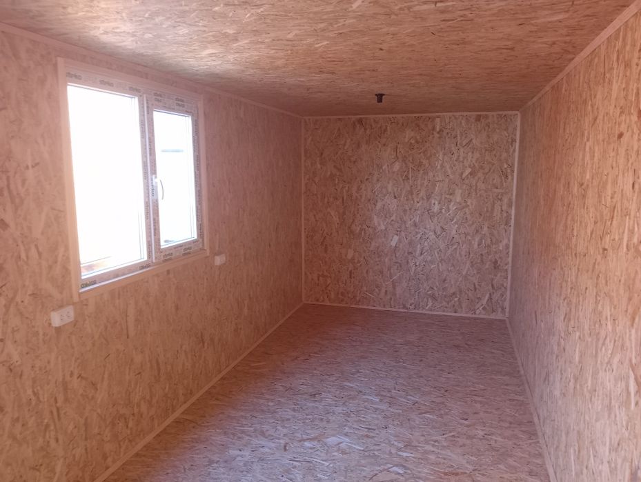 Вагончики, дачні будиночки, побутівки