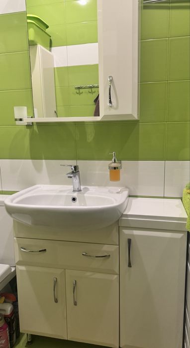 Тумба под раковину+ зеркало б/у