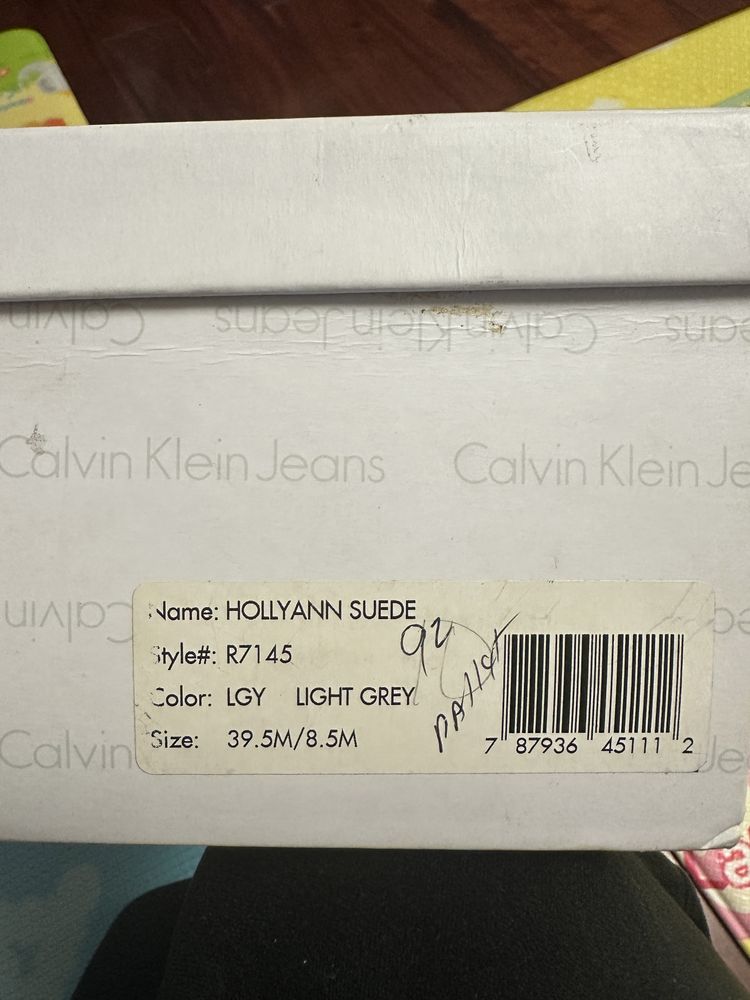 Шикарные замшевые сапоги Calvin Klein Jeans 39,5 р. На узкую голень.