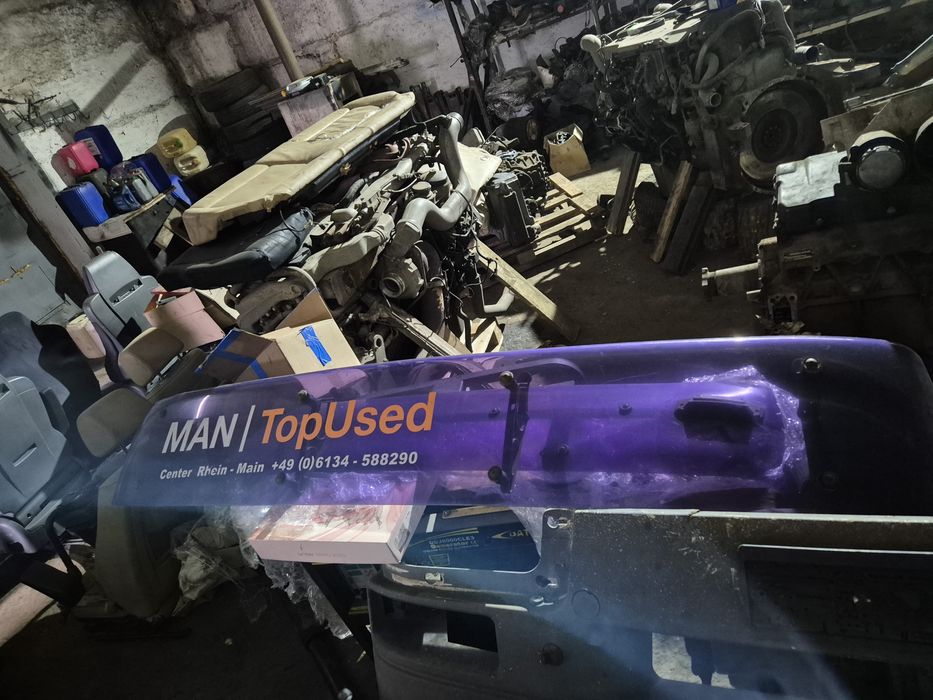 Сонцезахисний козирьок ман тга тгх