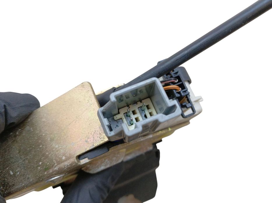 ZAMEK KLAPY BAGAŻNIKA VOLVO S60 I LIFT (2004-2010) 2.0 T 180KM 8679694