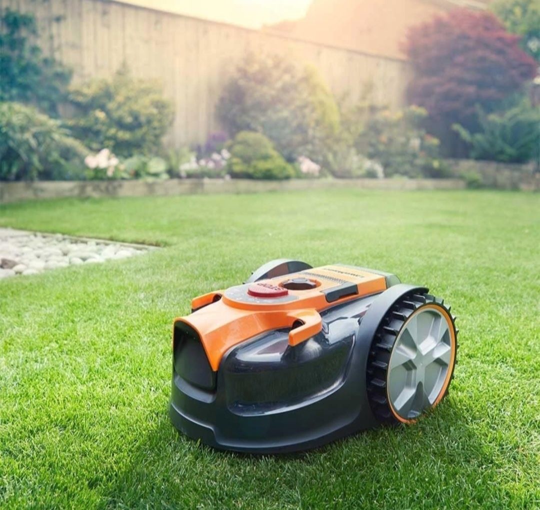 LawnMaster VBRM16 OcuMow™ – Bezprzewodowy Robot Koszący
