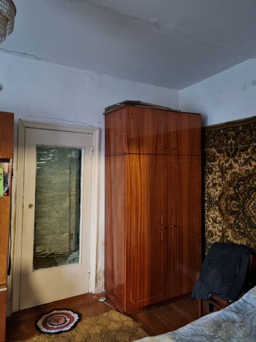 Продам 2кім квартиру у смт Семенівка