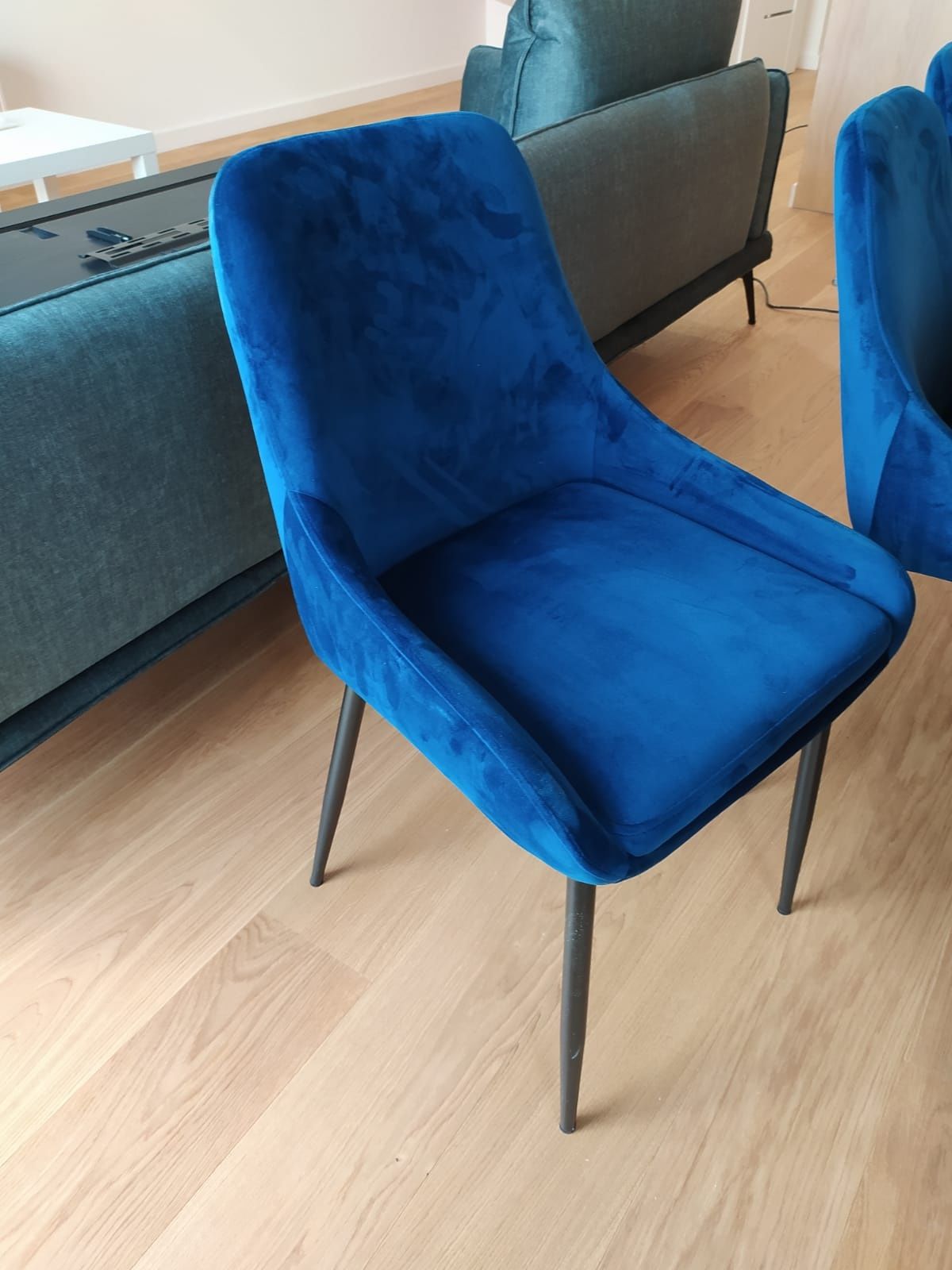 Krzesła welur niebieski kobaltowy
